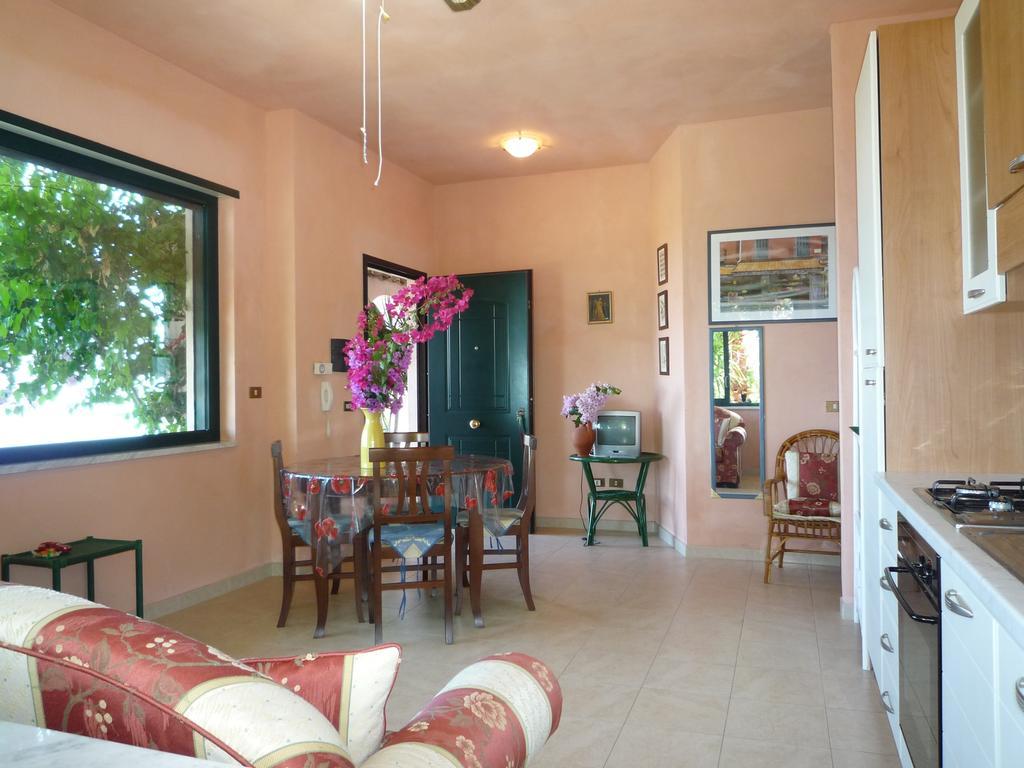 Villa Panthea Капо-Ватикано Номер фото